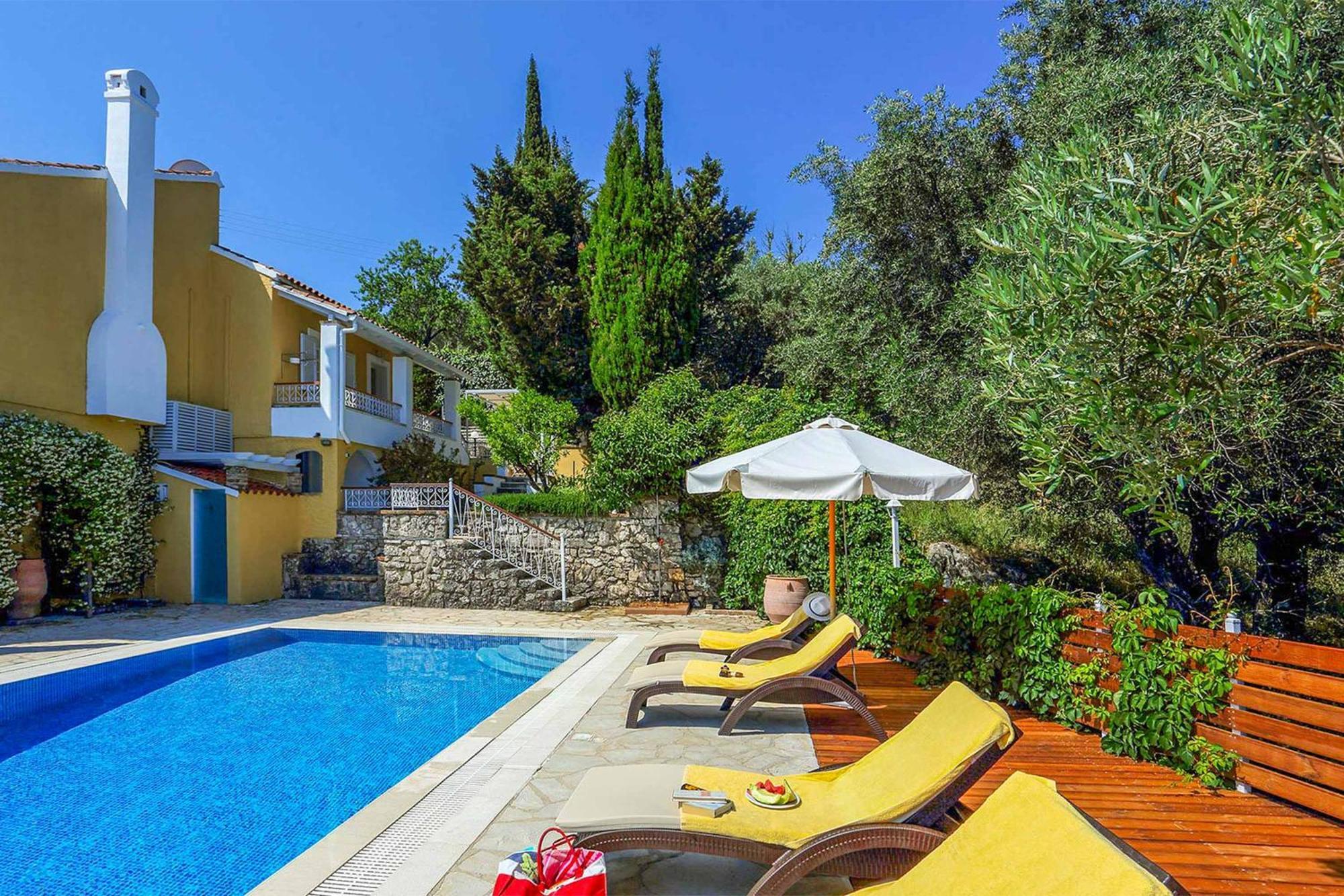 Avgusta Villa Agnitsini